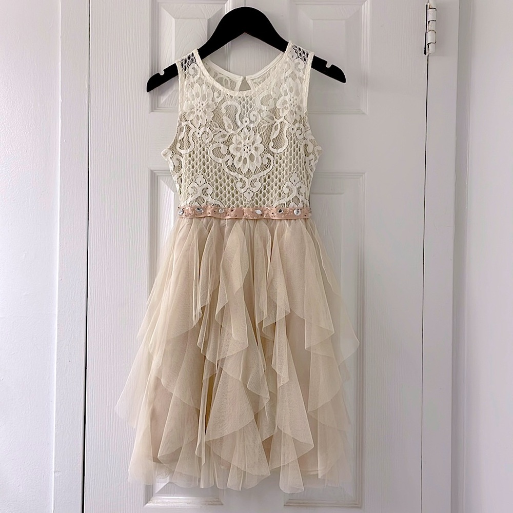 Girl’s Dress size 8